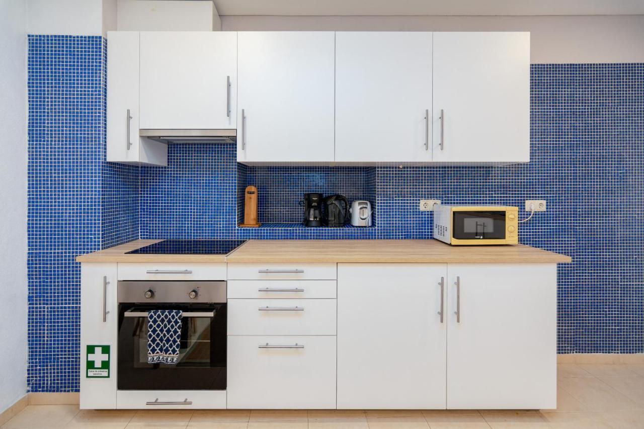 Downtown Blue Apartment *